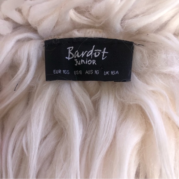 🌿 BARDOT JR 🌿 girls faux fur vest size 16 - Picture 5 of 6